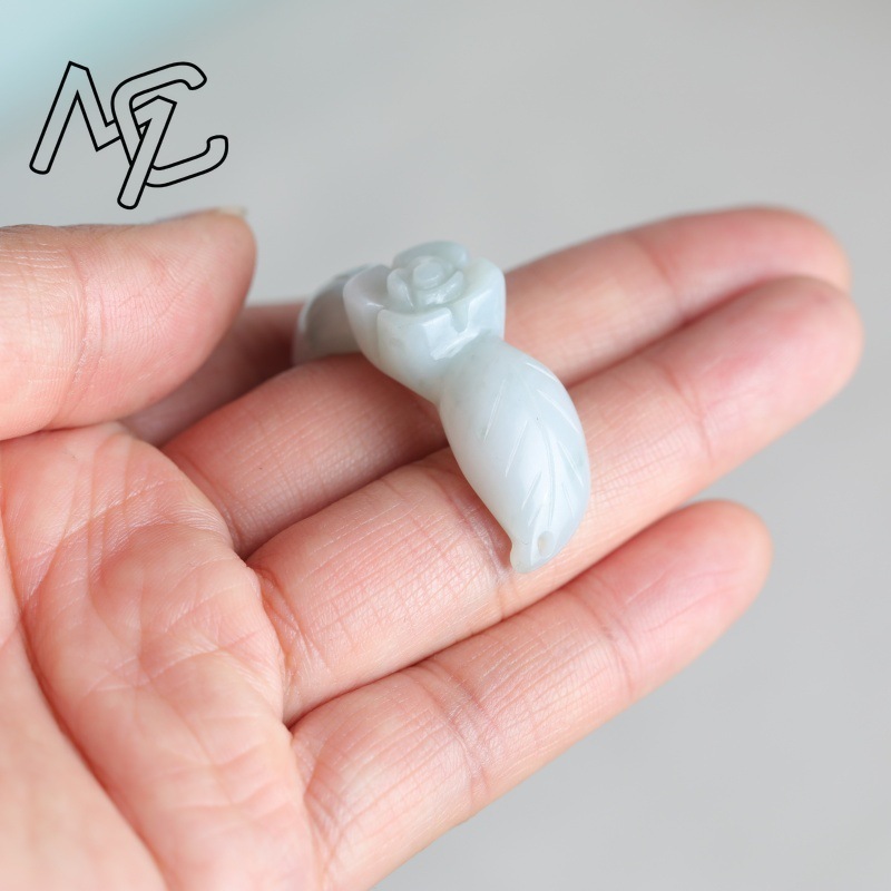 2PC Natural White Jadeite Jade - đánh giá và giá Beading